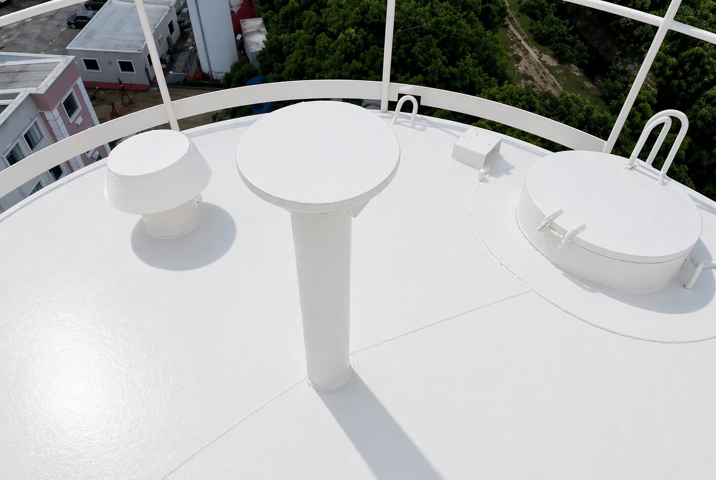 Mesma estrutura após tratamento e pintura industrial pela Abbanamar